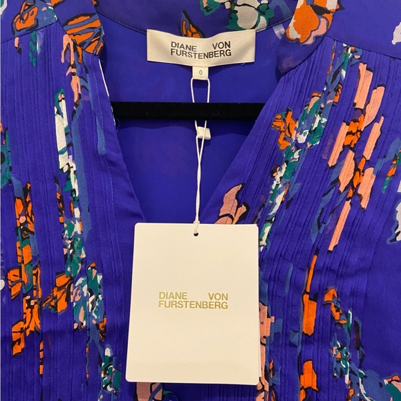 Diane Von Furstenberg Silk Shirt Dress - Picture 2 of 3